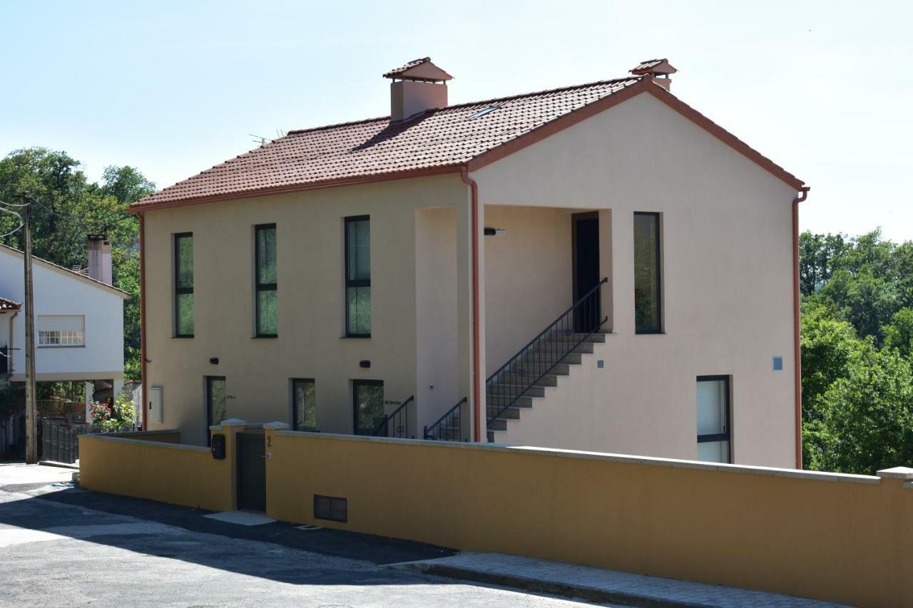 Apartamentos Compostela Lobios Exterior foto